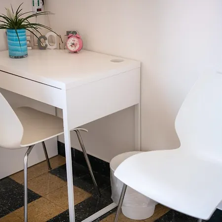 Bologna, Vicino Ospedali Sant'orsola E Malpighi, Centro Storico E Fiera Lägenhet