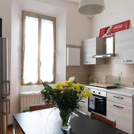 Bologna, Vicino Ospedali Sant'orsola E Malpighi, Centro Storico E Fiera