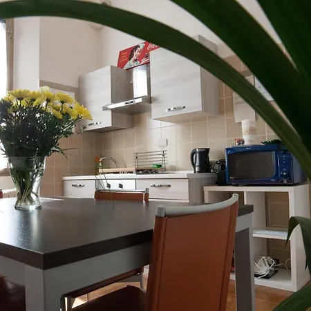 Bologna, Vicino Ospedali Sant'orsola E Malpighi, Centro Storico E Fiera * Bologna