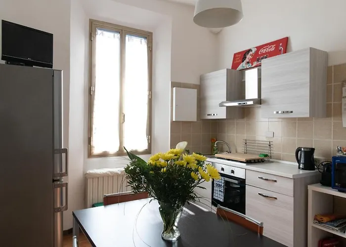 Bologna, Vicino Ospedali Sant'orsola E Malpighi, Centro Storico E Fiera