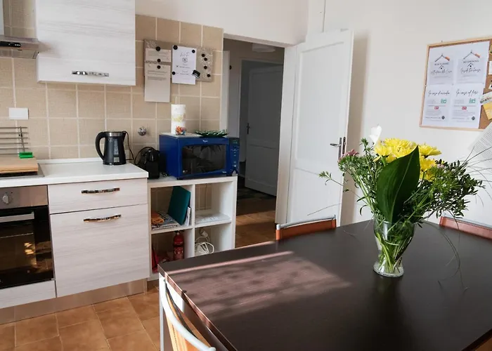 Bologna, Vicino Ospedali Sant'orsola E Malpighi, Centro Storico E Fiera Bologna