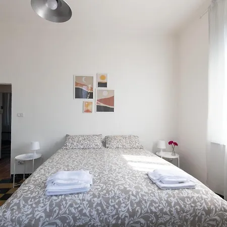 Bologna, Vicino Ospedali Sant'orsola E Malpighi, Centro Storico E Fiera