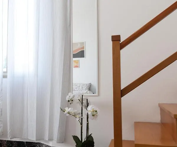 Bologna, Vicino Ospedali Sant'orsola E Malpighi, Centro Storico E Fiera